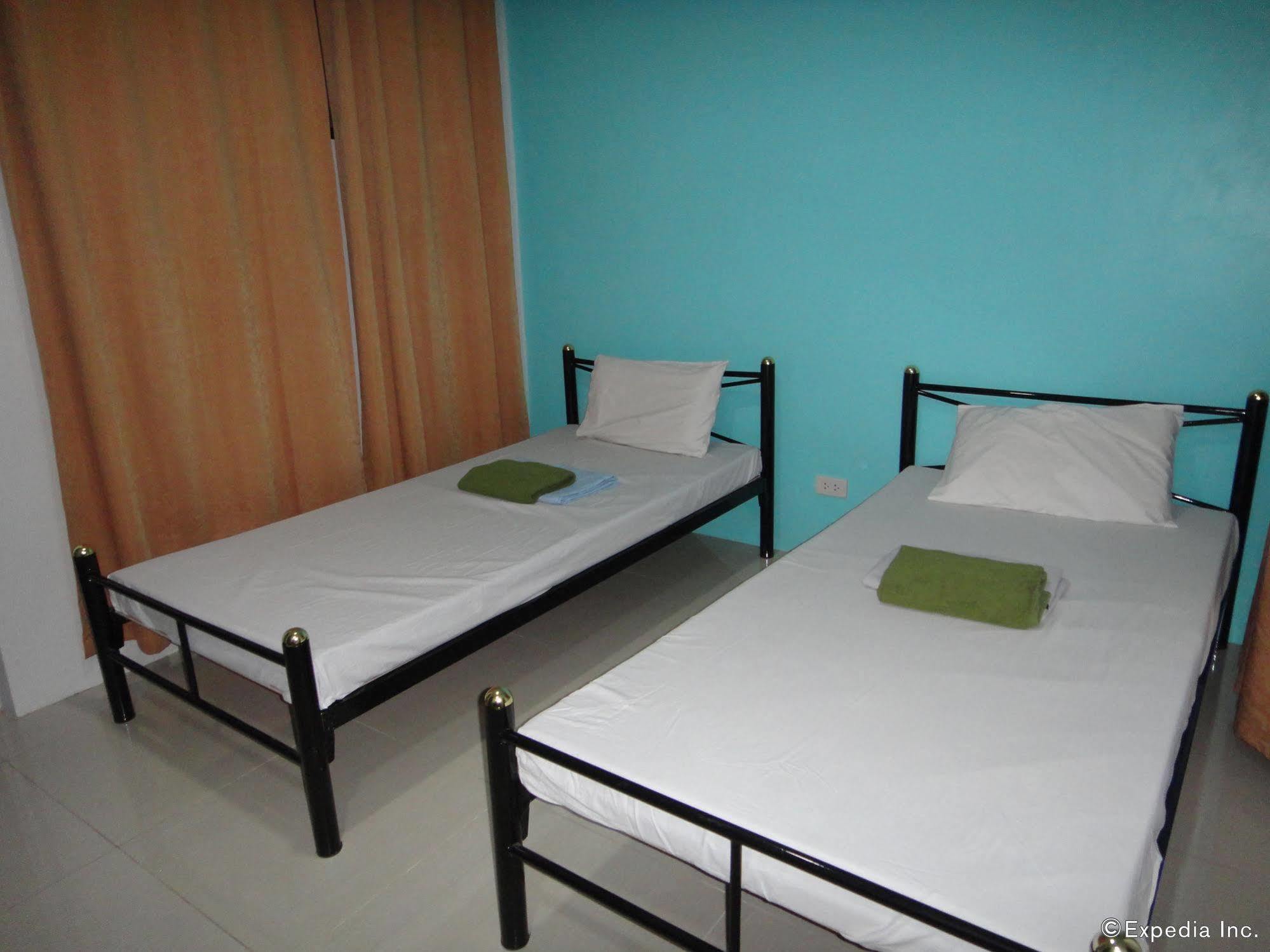 Rf Suites Cebu Exteriör bild