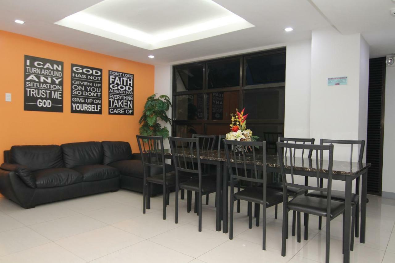 Rf Suites Cebu Exteriör bild