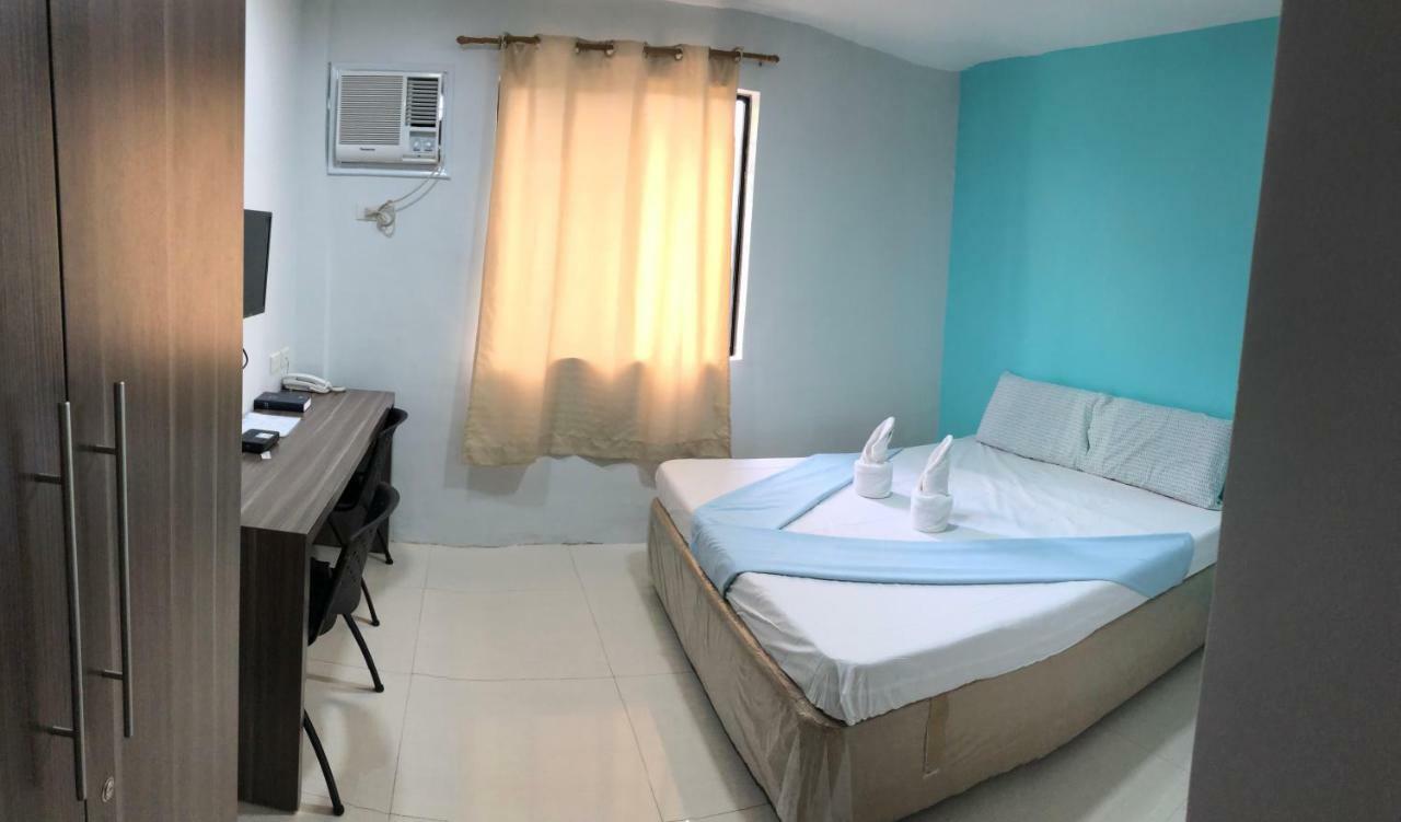 Rf Suites Cebu Exteriör bild